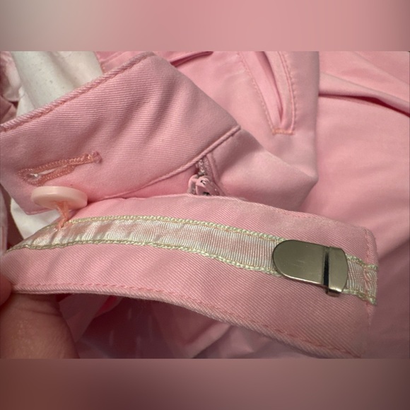 Oxford Golf Pink Women's Capris - Picture 5 of 5